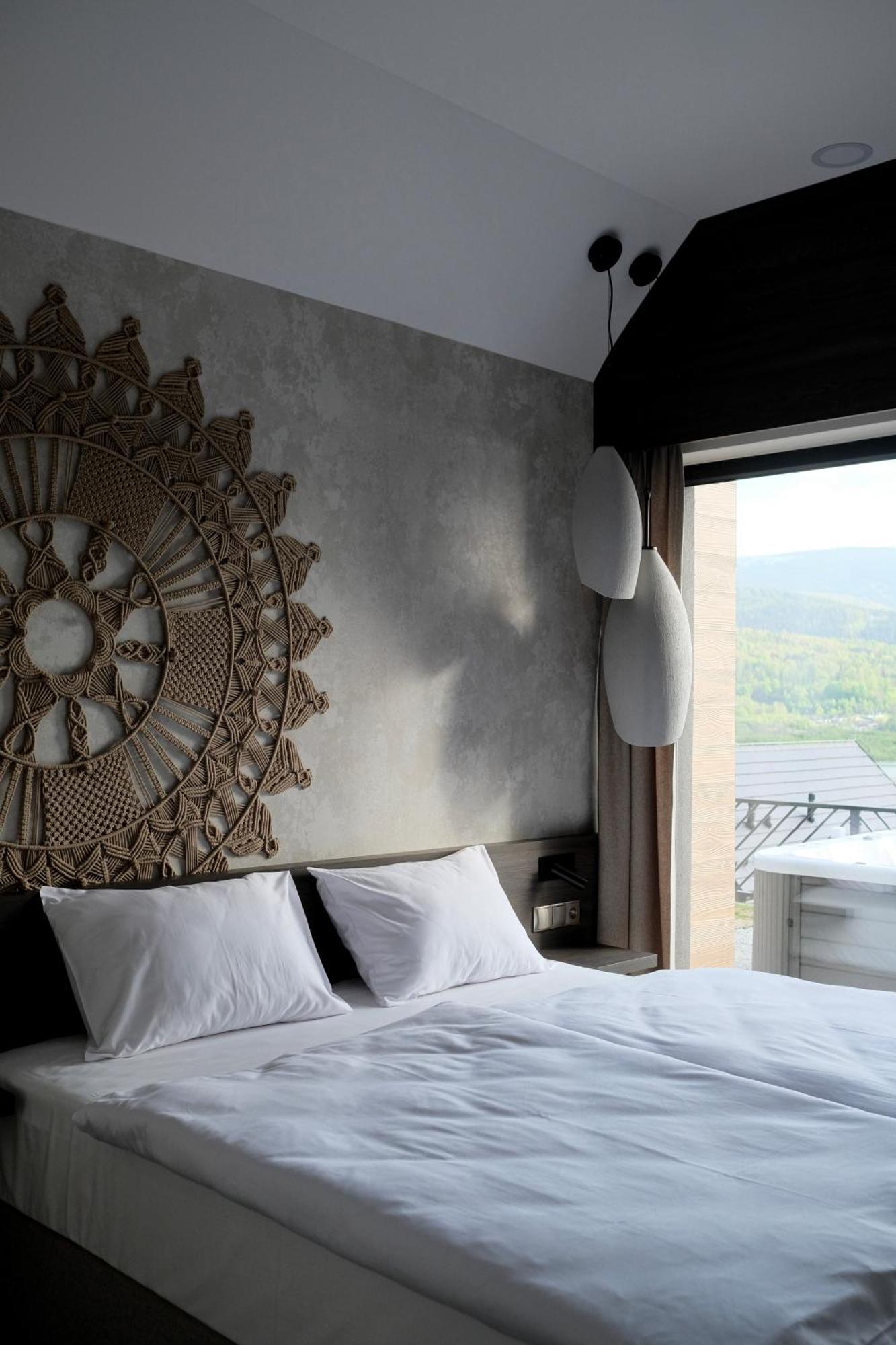 Wille W Lake Hill Karkonosze Resort & Spa Sosnówka Eksteriør billede