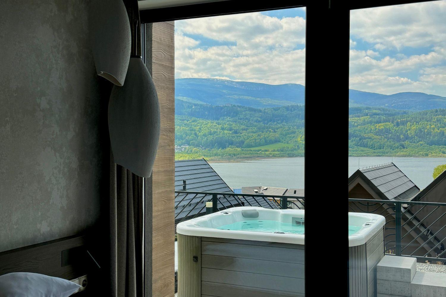 Wille W Lake Hill Karkonosze Resort & Spa Sosnówka Eksteriør billede